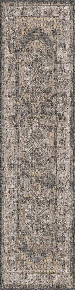 2' x 8' Easy-Clean Traditional Indoor / Outdoor Runner Rug