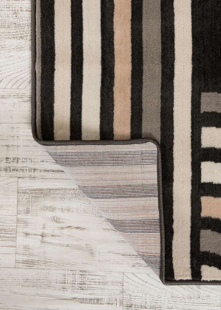 7' 10 x 7' 10 Charlotte Square Rug