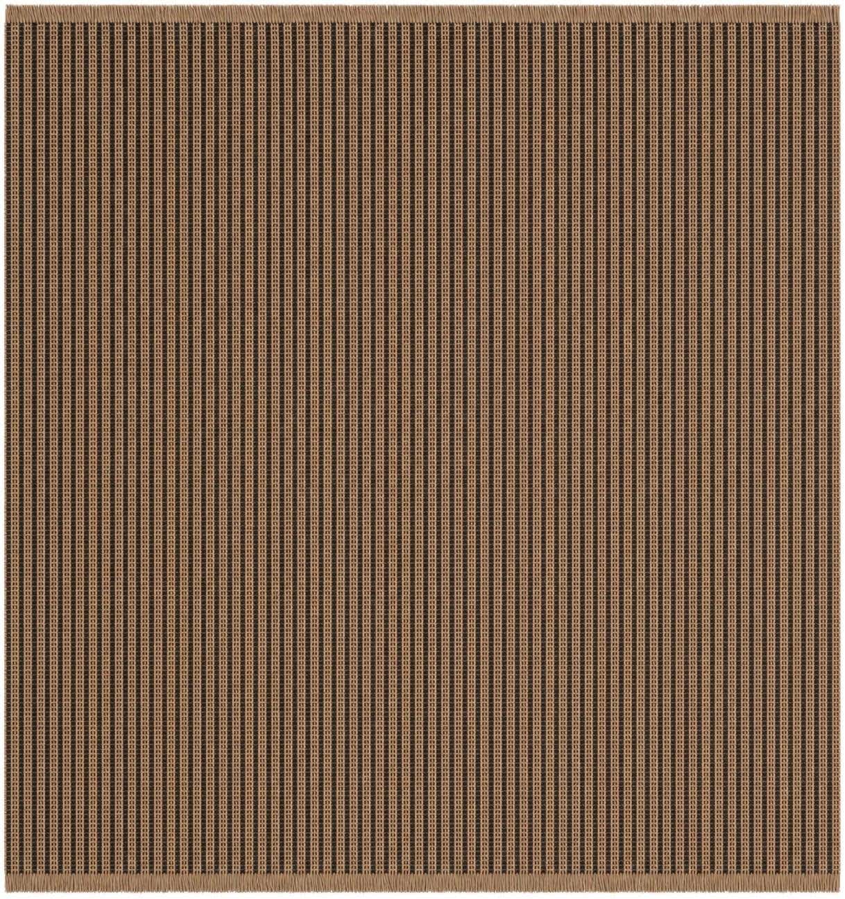 7' 10 x 7' 10 Cottage Farm Square Rug