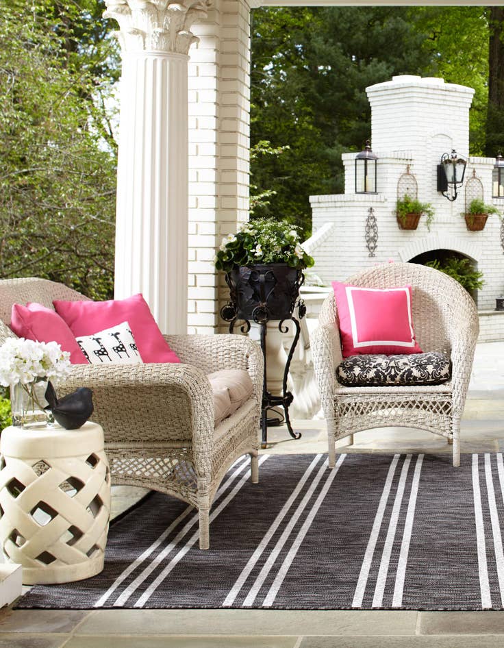 Detail image of 13' x 13' Easy-Clean Jill Zarin Anguilla Indoor / Outdoor Square Rug