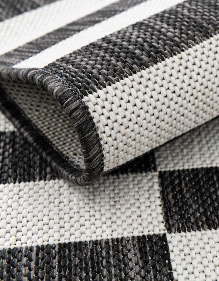10' 8 x 10' 8 Easy-Clean Ribbon Indoor / Outdoor Square Rug