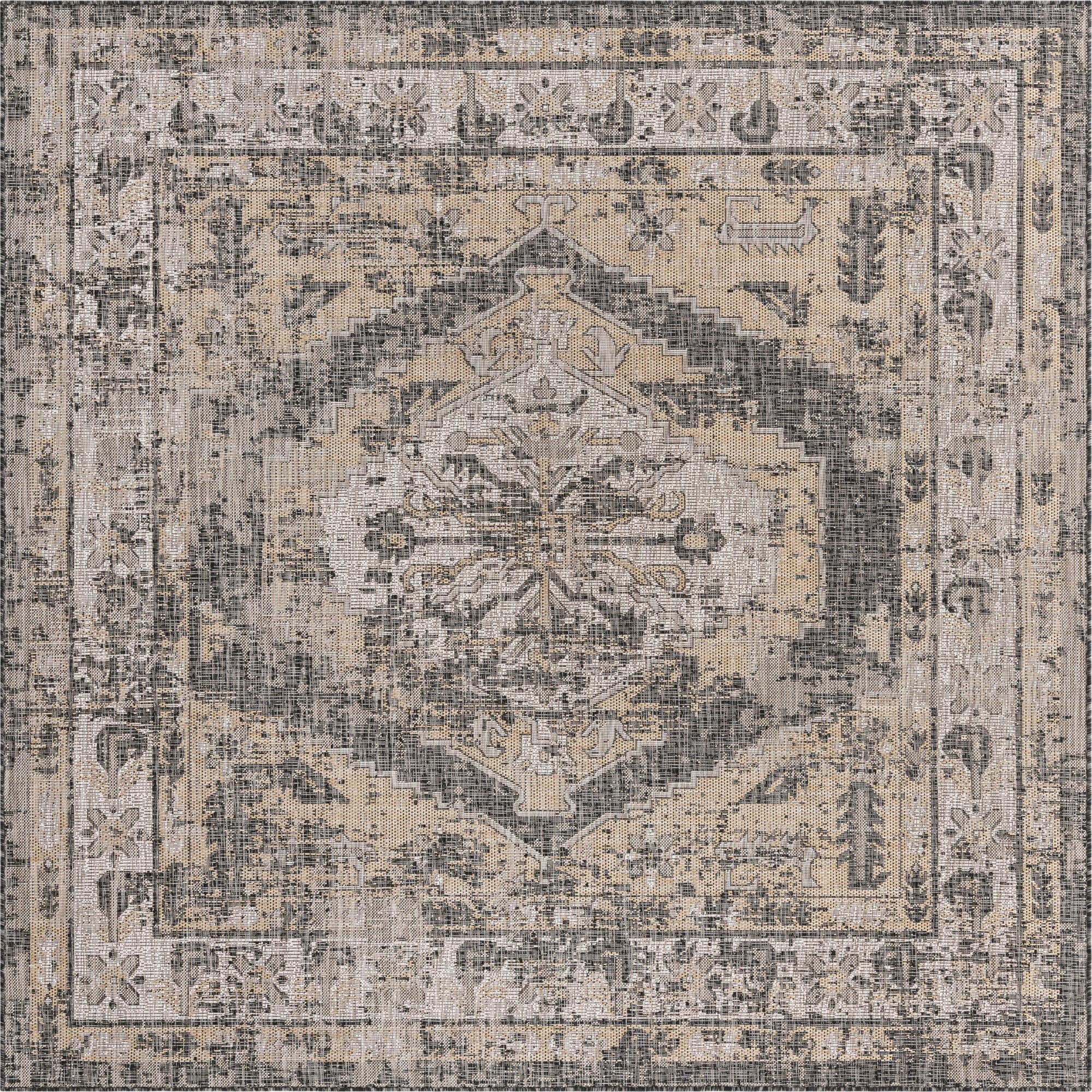 7' 10 x 7' 10  Washable Traditional Indoor / Outdoor Square Rug