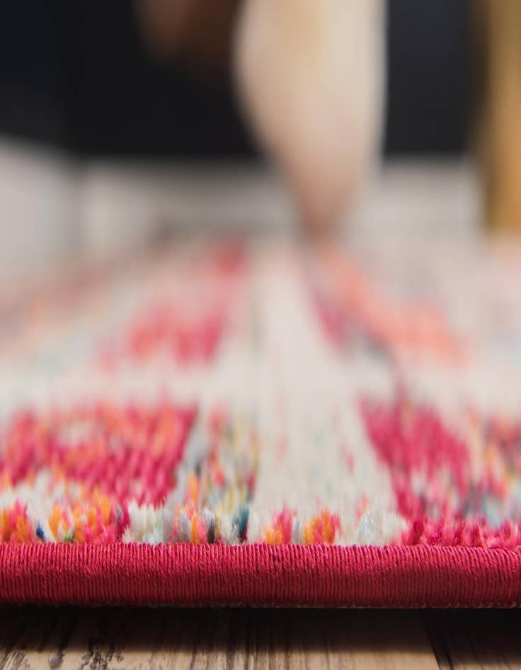 Detail image of 10' 6 x 16' 5 Washable Mesa Rug