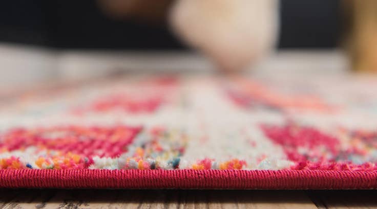 Detail image of 5' x 8' Washable Mesa Rug