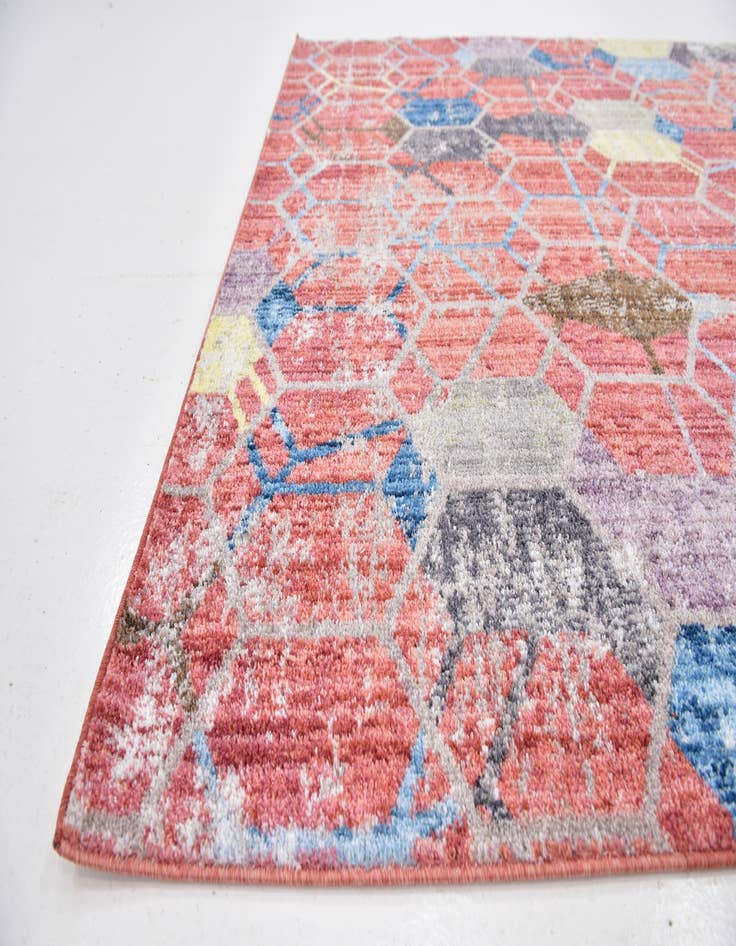 Detail image of 5' 3 x 7' 7 Lattice Rug