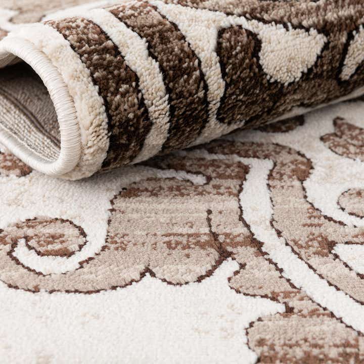 7' 10 x 7' 10 Hermitage Octagon Rug