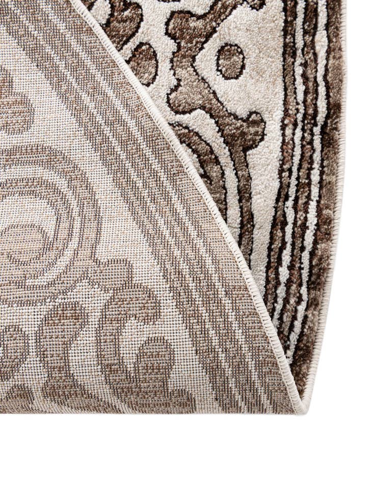 Detail image of 7' x 10' Hermitage Oval Rug