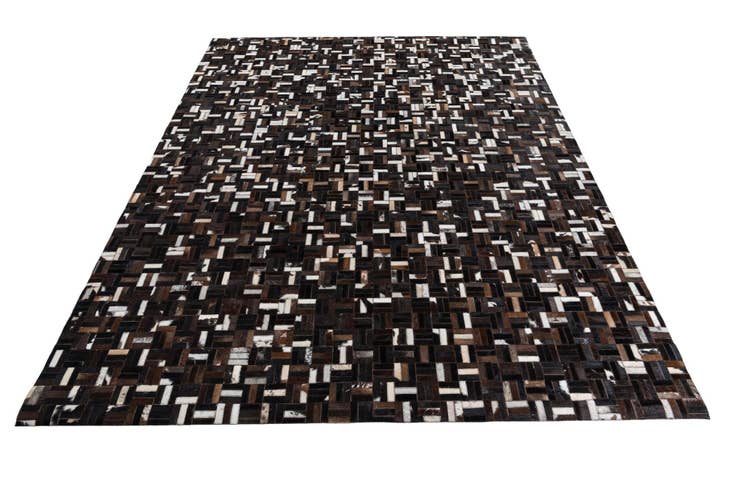 Detail image of 7' 8 x 9' 10 Cowhide Leather Rug