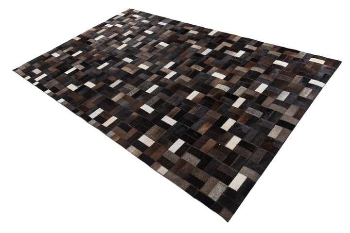 5' x 7' 9 Cowhide Leather Rug