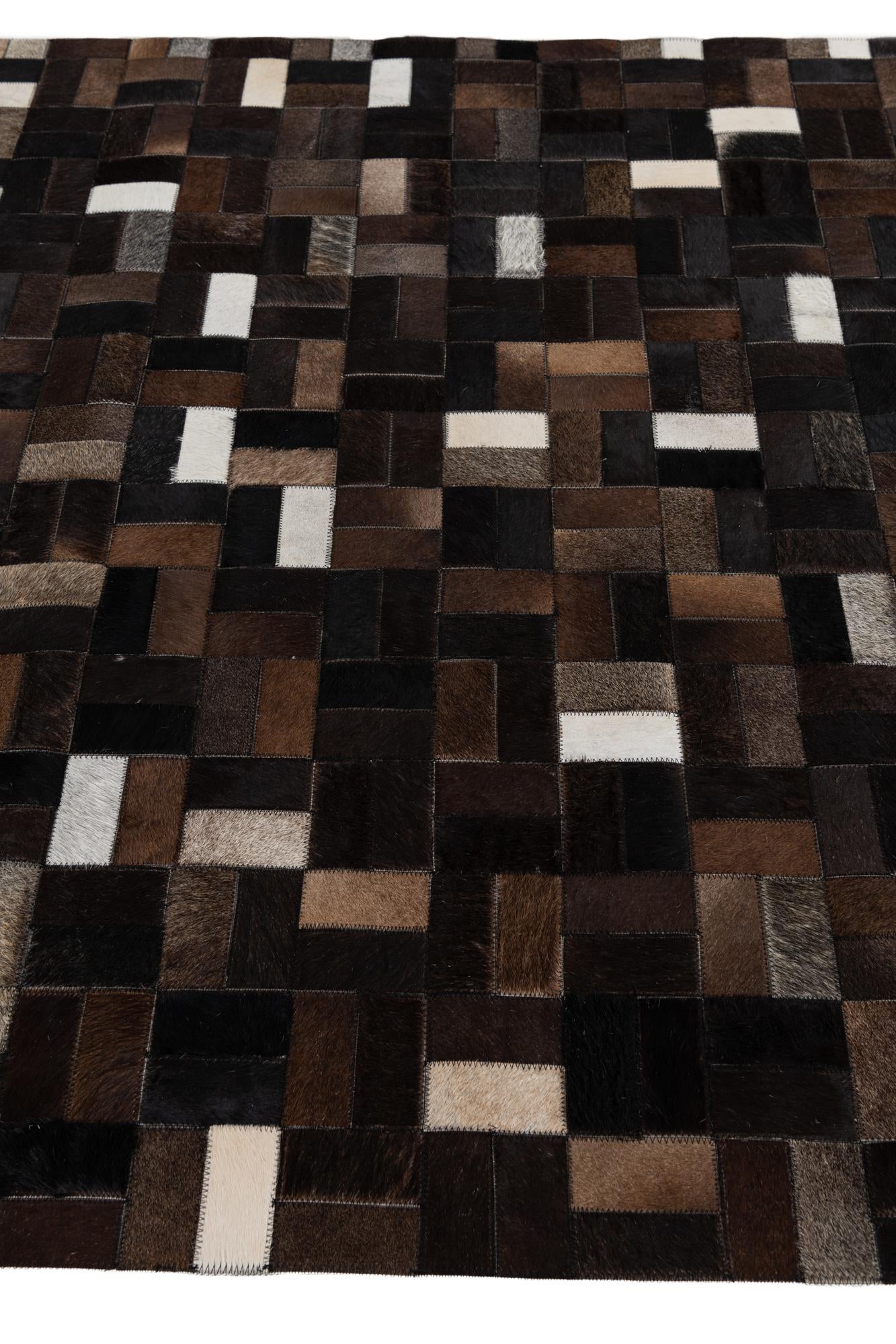 5' x 7' 9 Cowhide Leather Rug