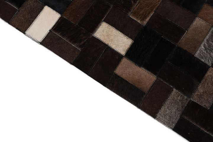 5' x 7' 9 Cowhide Leather Rug