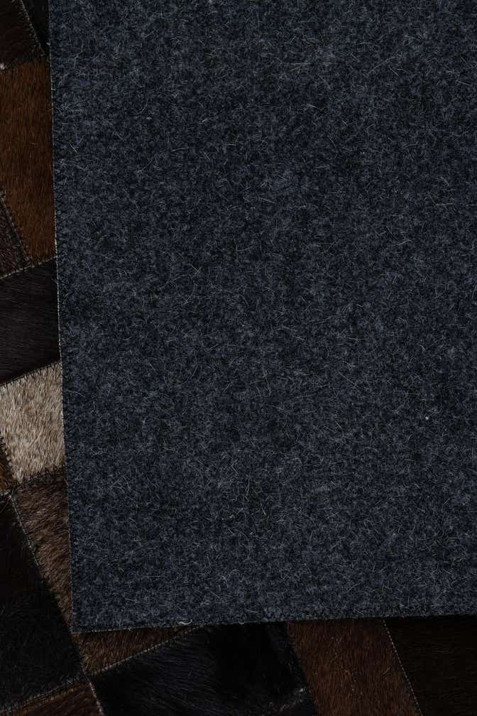 5' x 7' 9 Cowhide Leather Rug