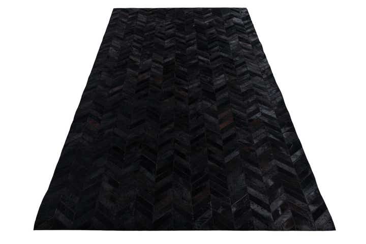 5' x 8' Cowhide Leather Rug