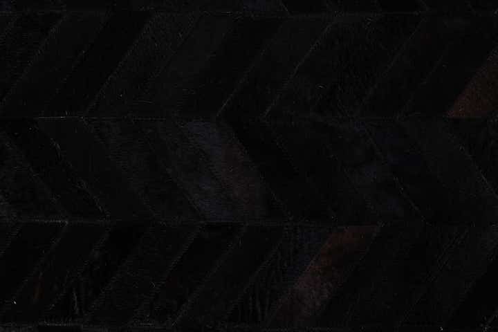 5' x 8' Cowhide Leather Rug