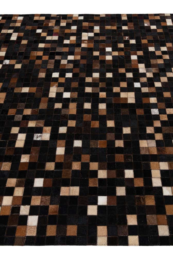 5' x 7' 8 Cowhide Leather Rug