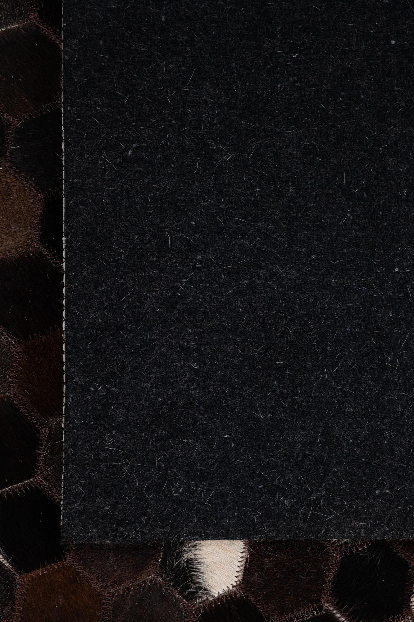 5' x 8' Cowhide Leather Rug