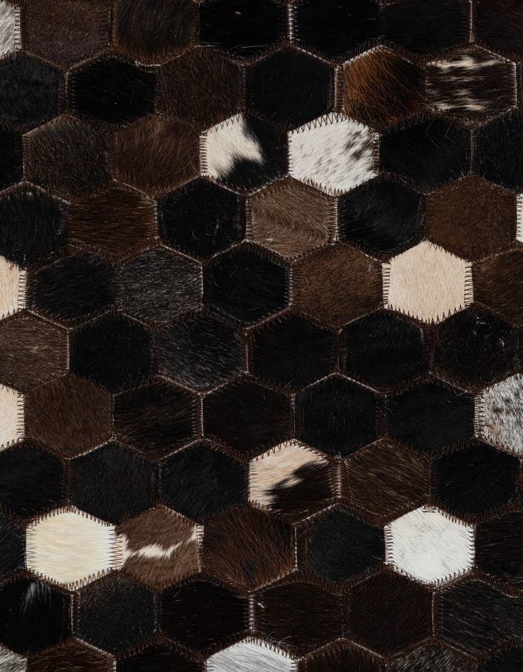 Detail image of 5' x 7' 10 Cowhide Leather Rug