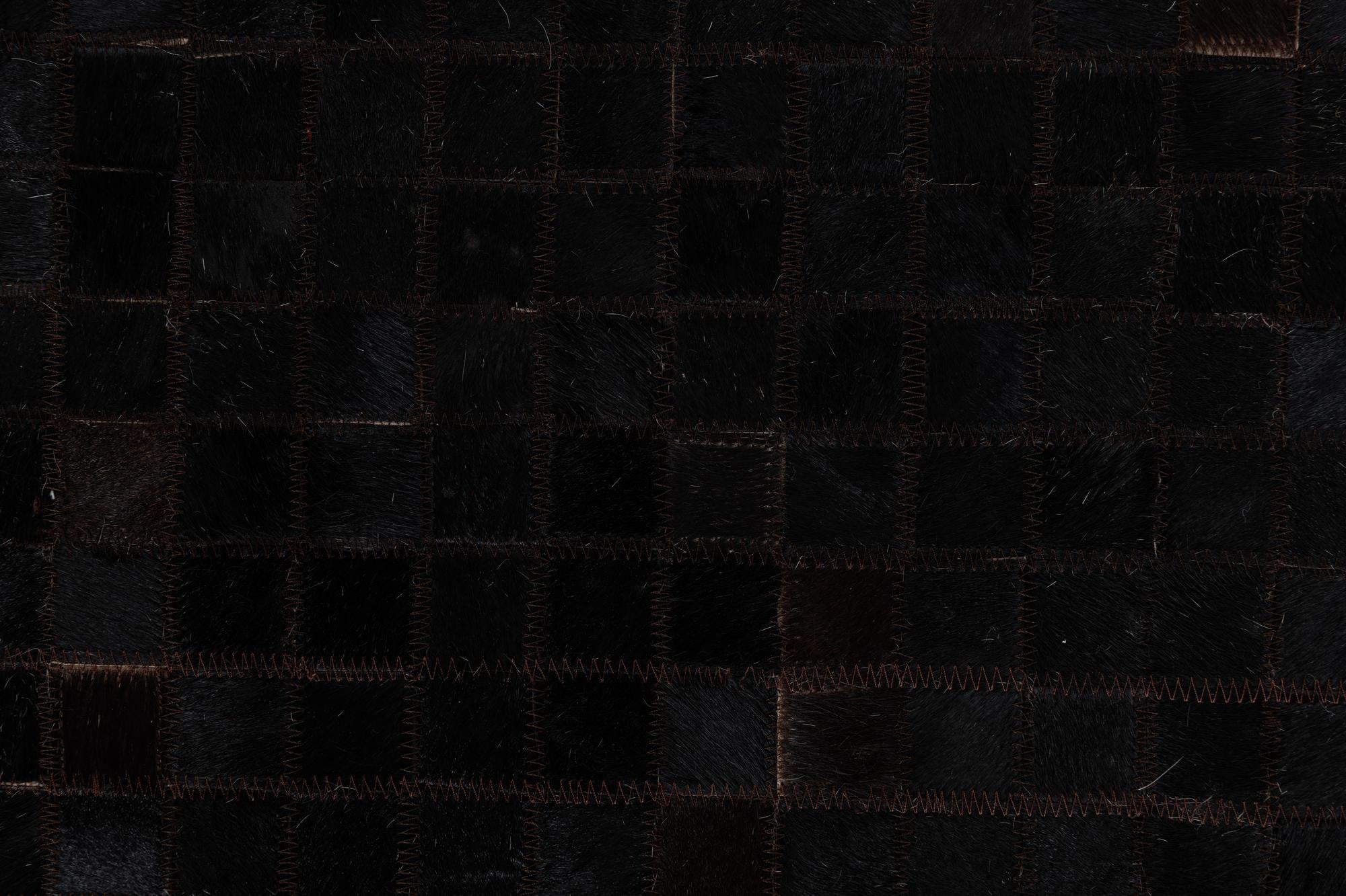 5' x 7' 10 Cowhide Leather Rug