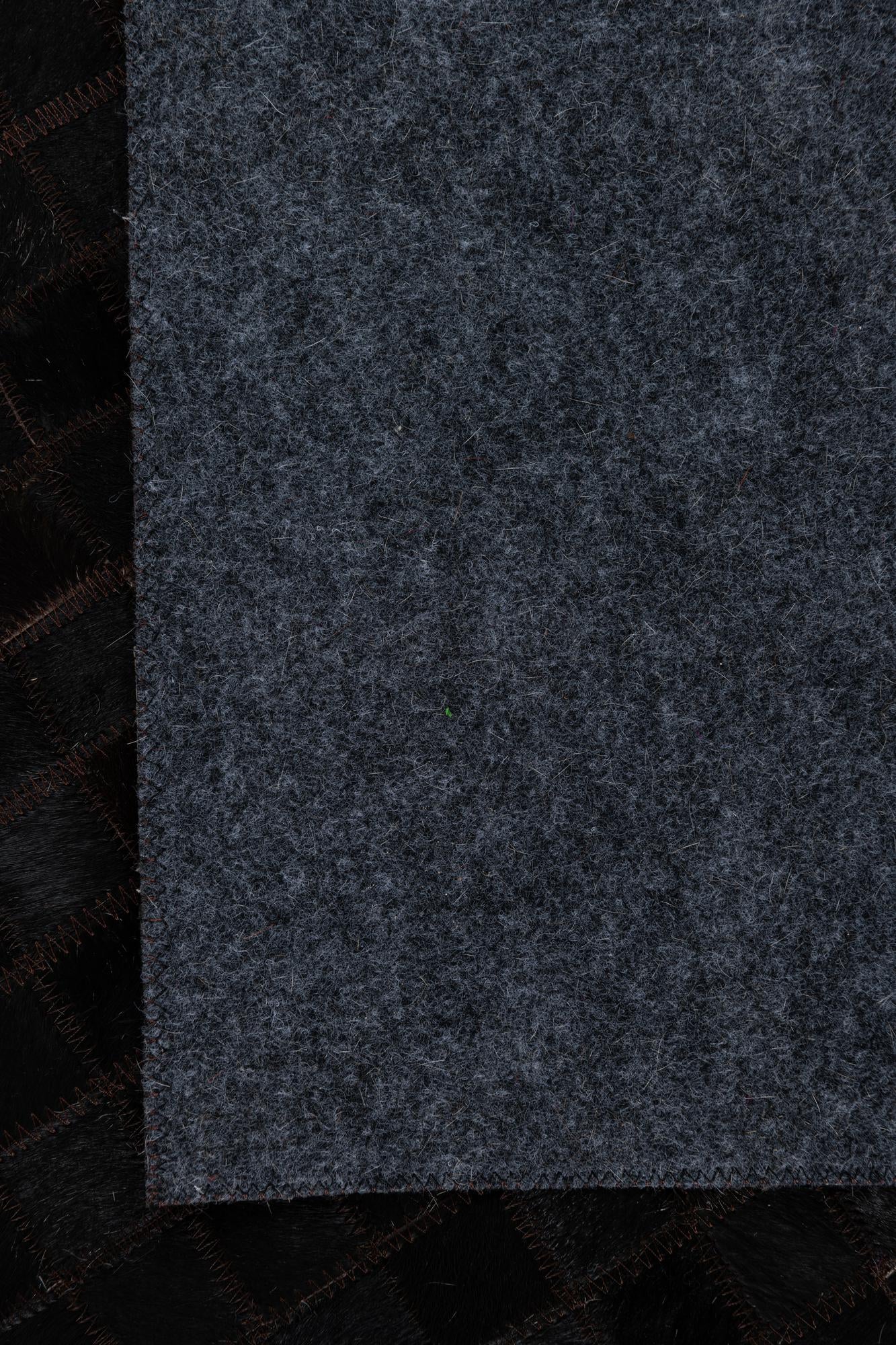 5' x 7' 10 Cowhide Leather Rug
