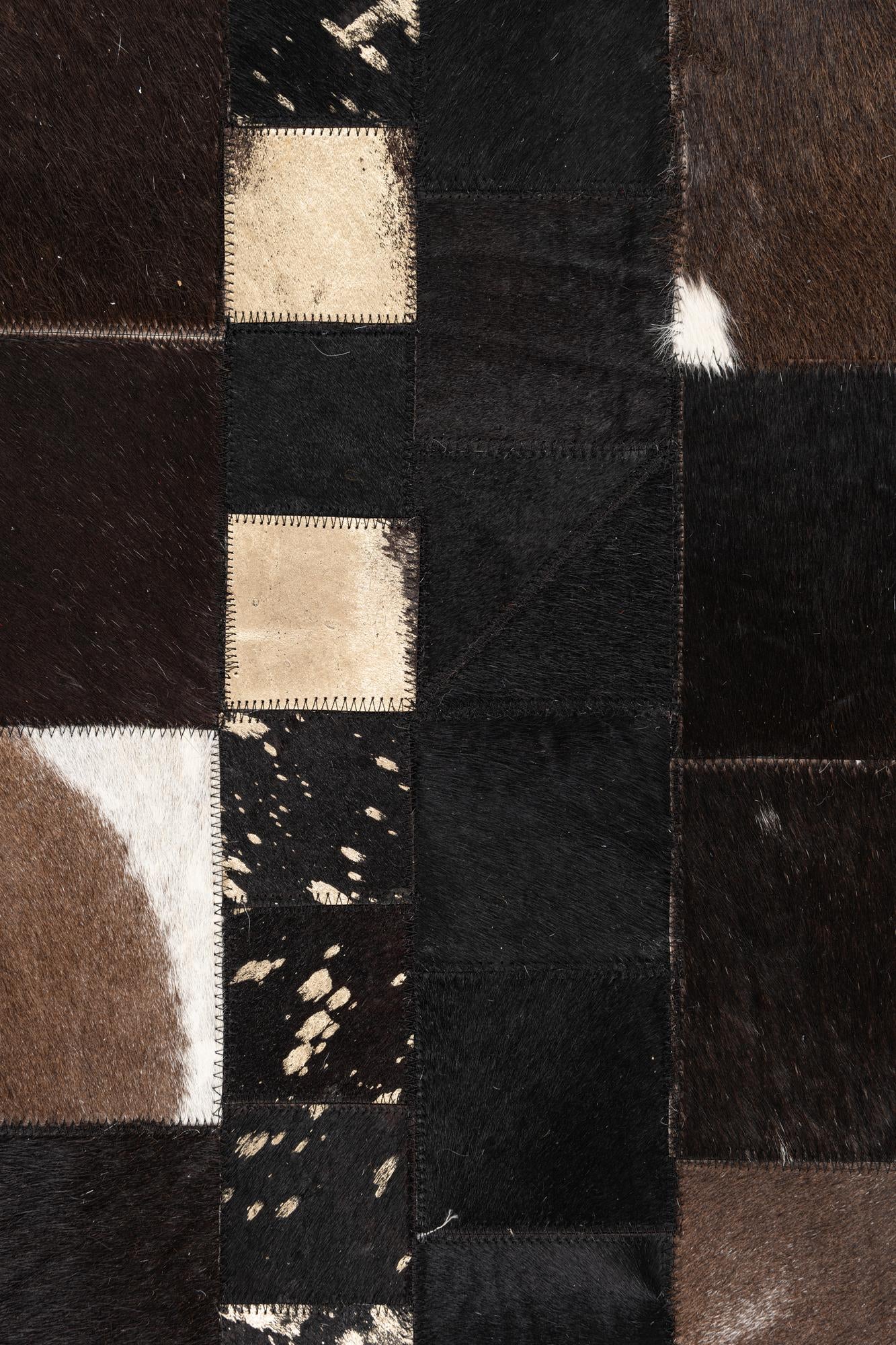 4' 10 x 8' Cowhide Leather Rug