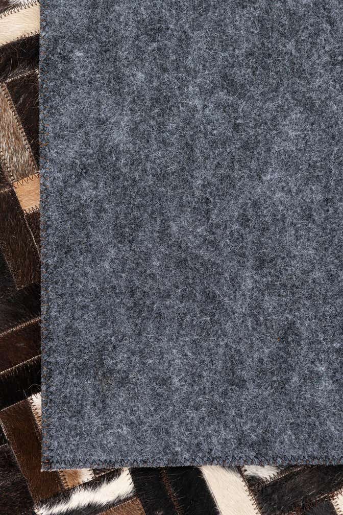 5' x 8' Cowhide Leather Rug