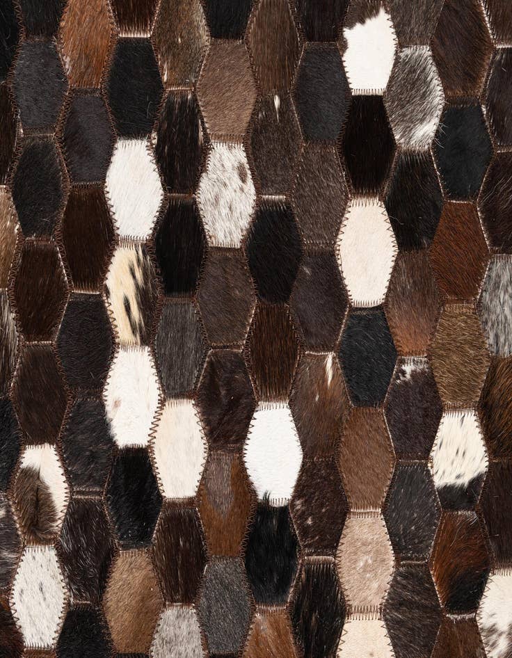 Detail image of 5' x 7' 10 Cowhide Leather Rug