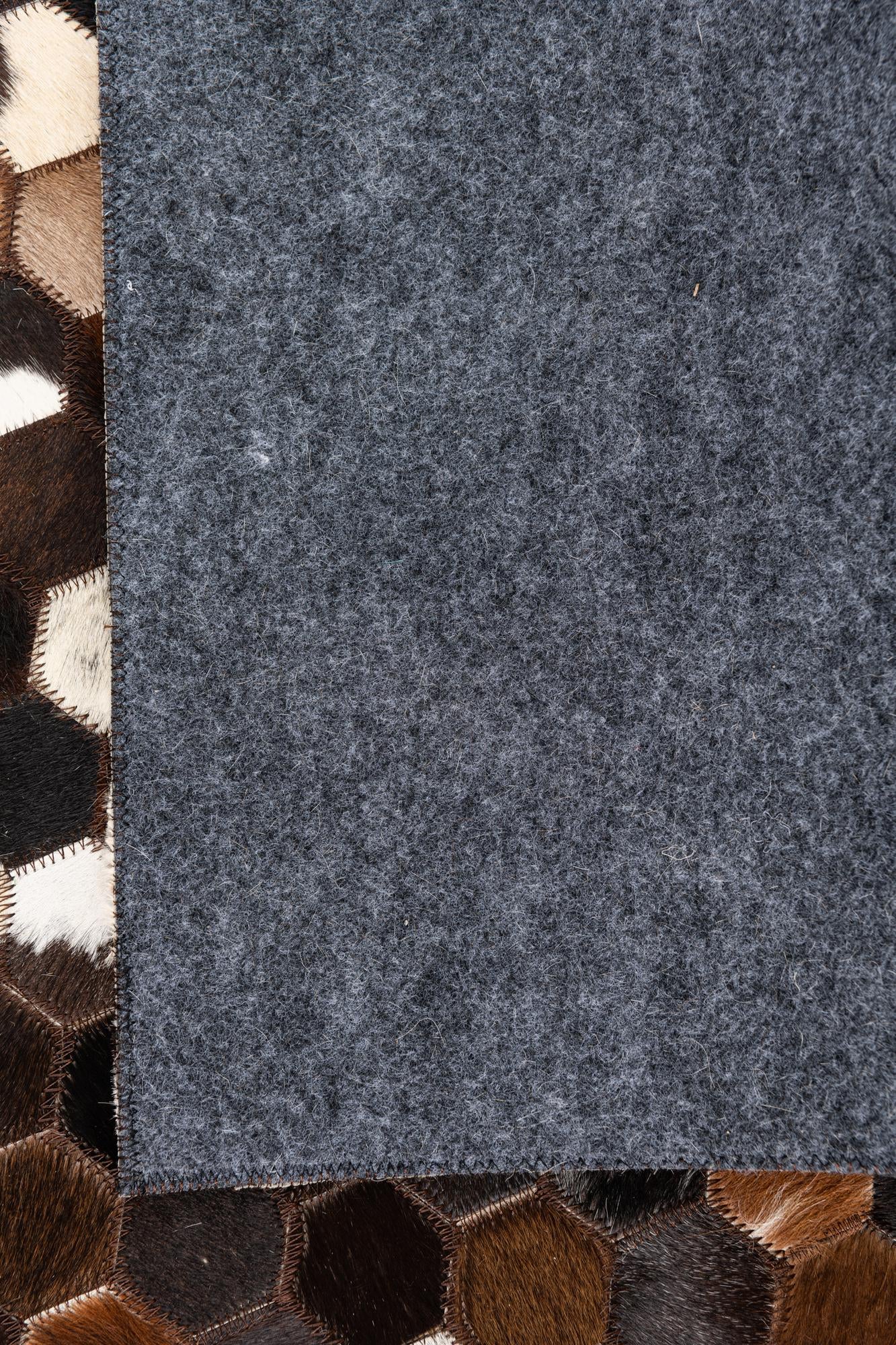 5' x 7' 10 Cowhide Leather Rug