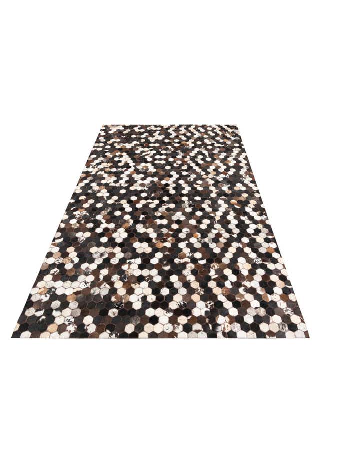 5' x 7' 10 Cowhide Leather Rug