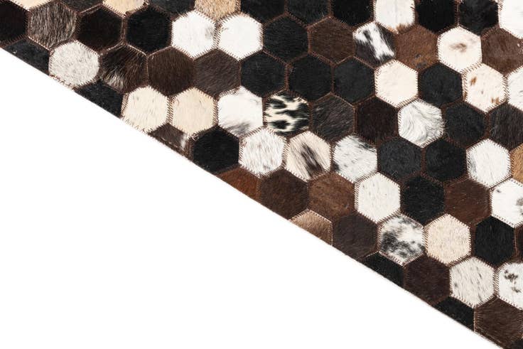Detail image of 5' x 7' 10 Cowhide Leather Rug