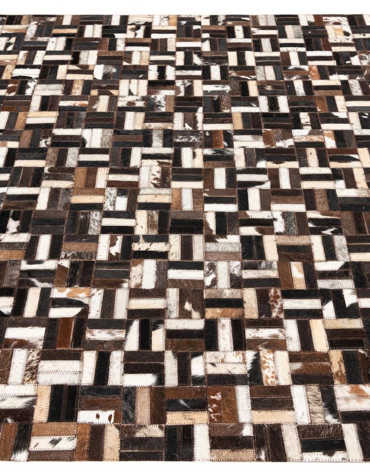 Detail image of 5' x 7' 10 Cowhide Leather Rug