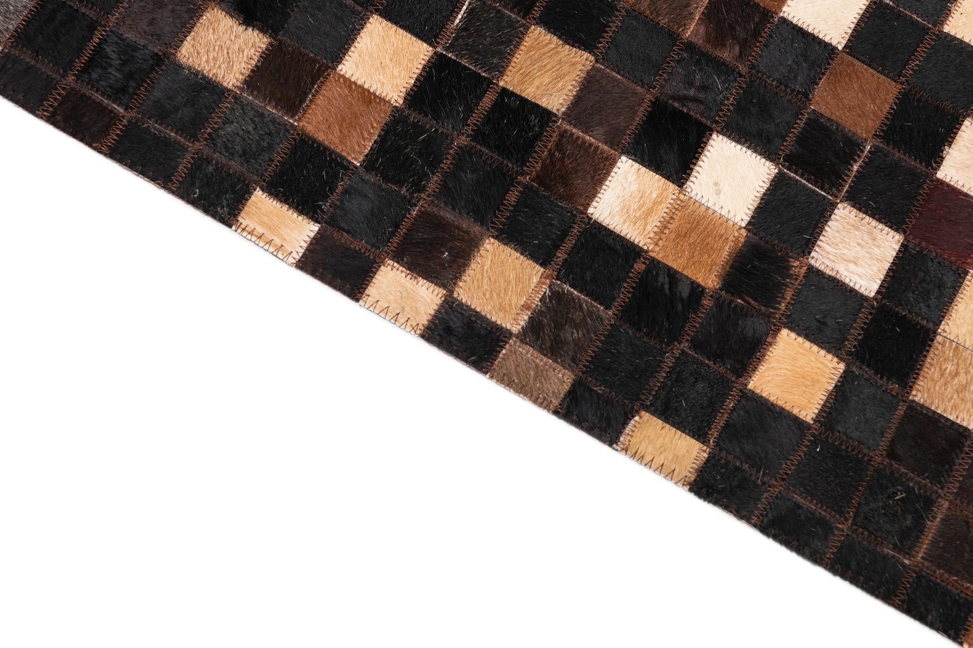 5' x 7' 8 Cowhide Leather Rug
