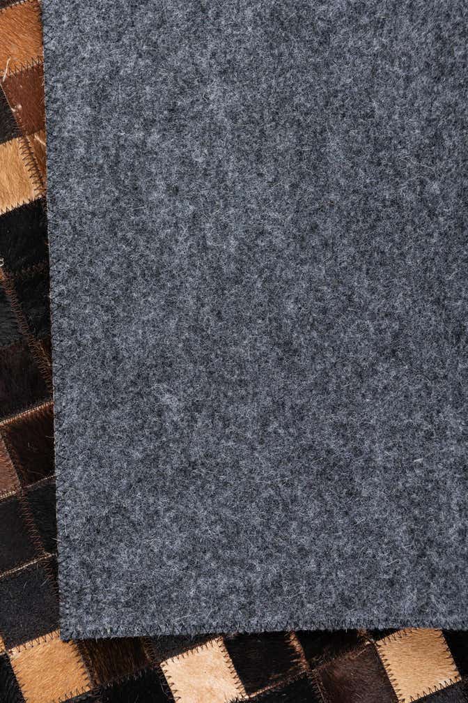 5' x 7' 9 Cowhide Leather Rug