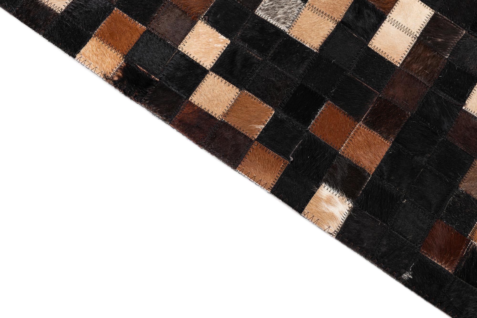 5' x 8' Cowhide Leather Rug