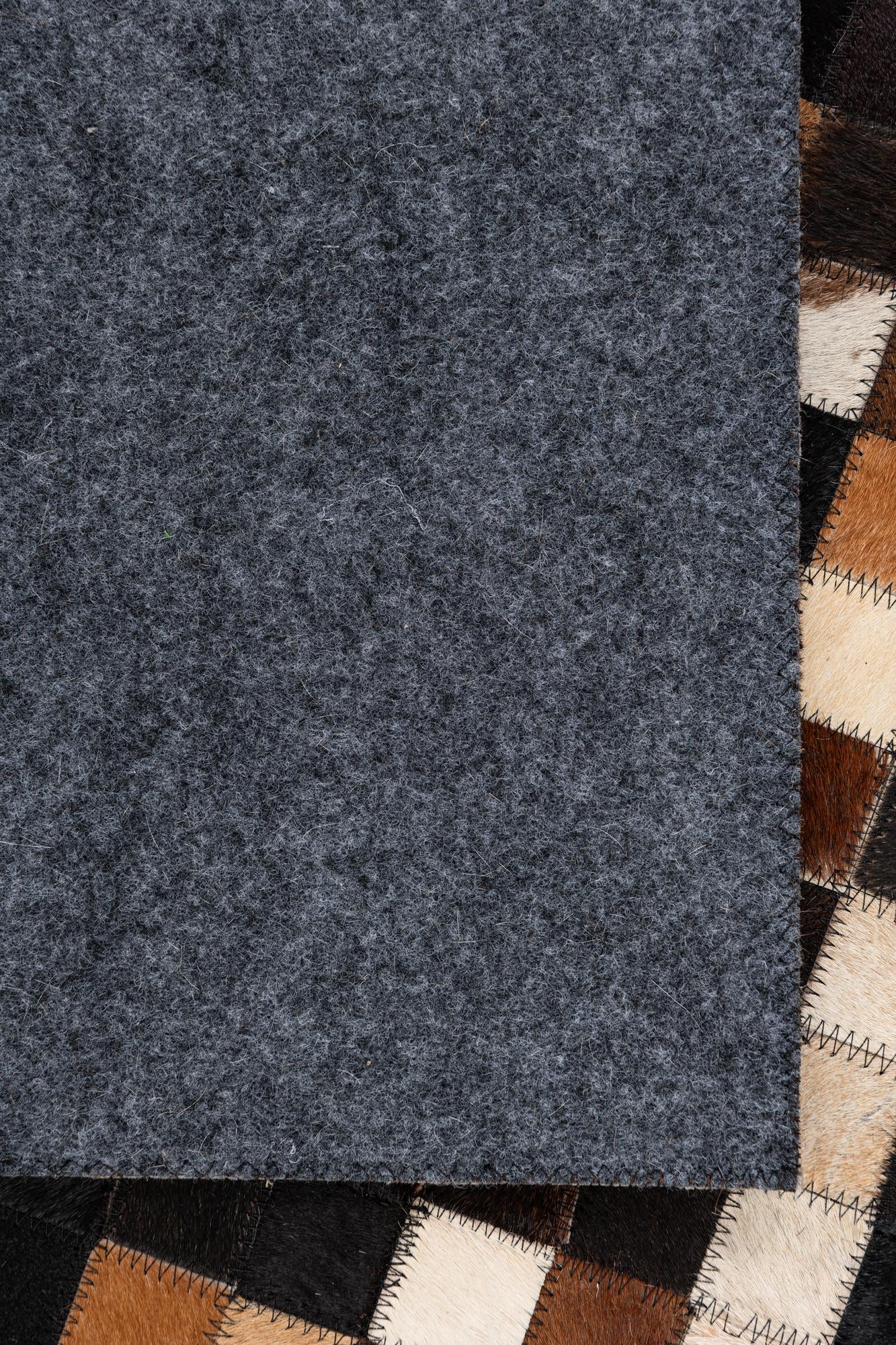5' x 8' Cowhide Leather Rug