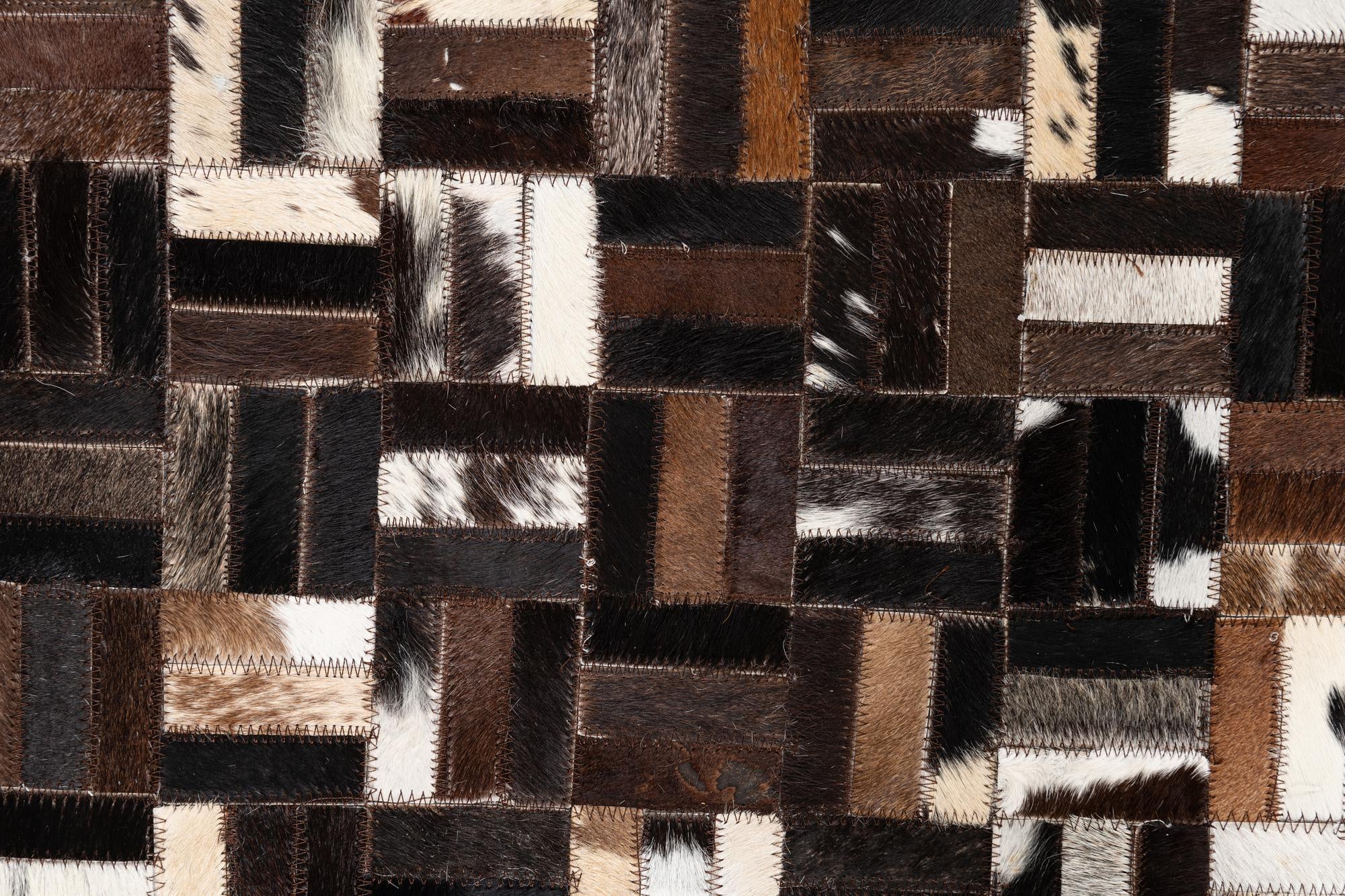 5' x 7' 8 Cowhide Leather Rug