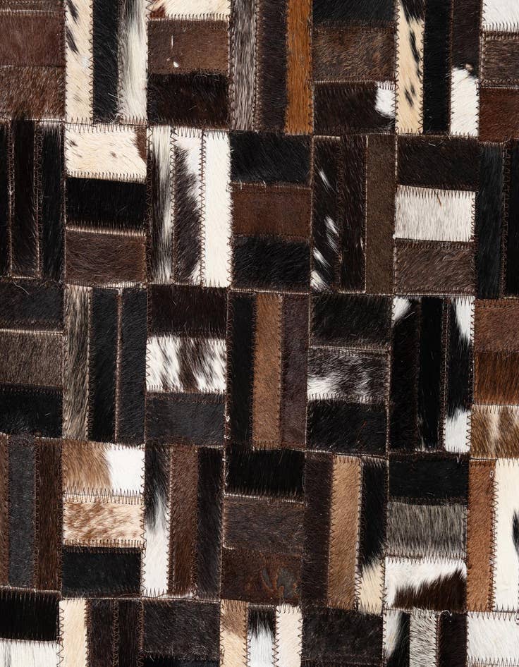 Detail image of 5' x 7' 8 Cowhide Leather Rug