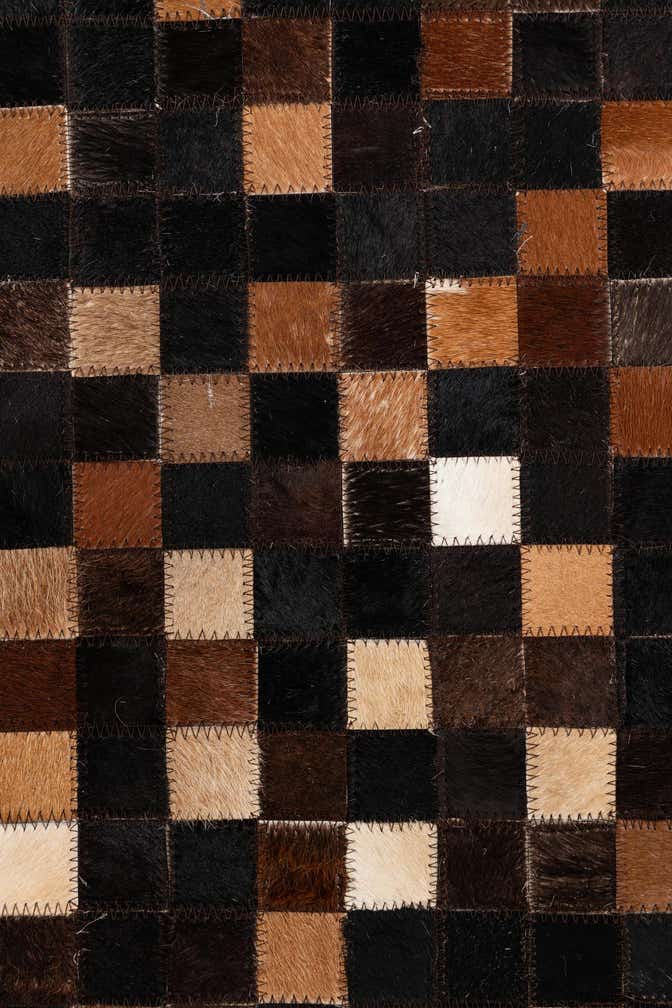 5' x 8' Cowhide Leather Rug