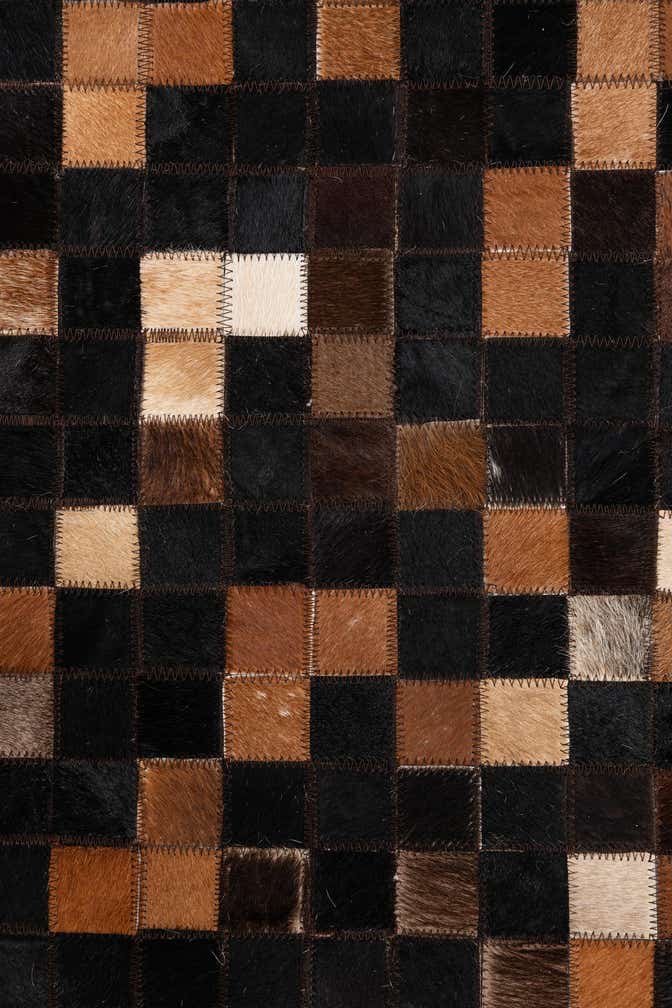5' x 8' Cowhide Leather Rug
