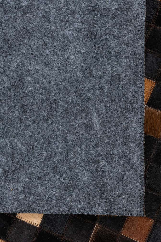 5' x 8' Cowhide Leather Rug