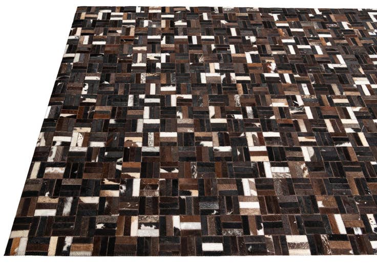 Detail image of 5' x 7' 10 Cowhide Leather Rug