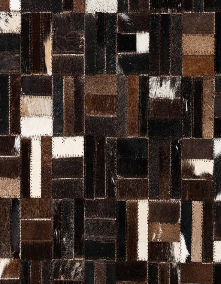 Detail image of 5' x 7' 10 Cowhide Leather Rug