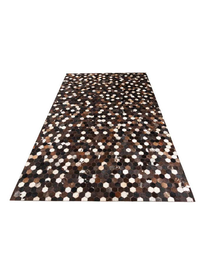 5' 1 x 8' Cowhide Leather Rug