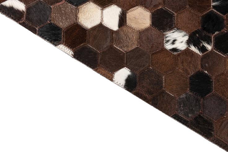 Detail image of 5' x 7' 10 Cowhide Leather Rug