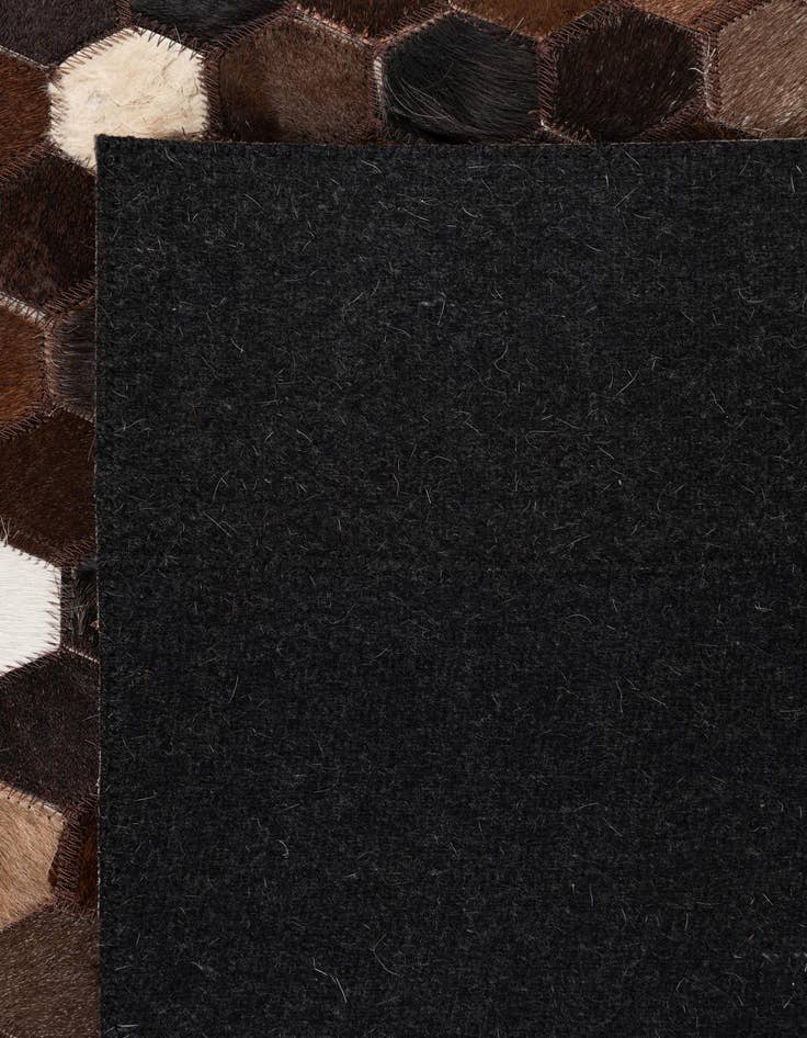 Detail image of 5' x 7' 10 Cowhide Leather Rug