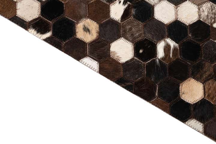 5' x 7' 10 Cowhide Leather Rug