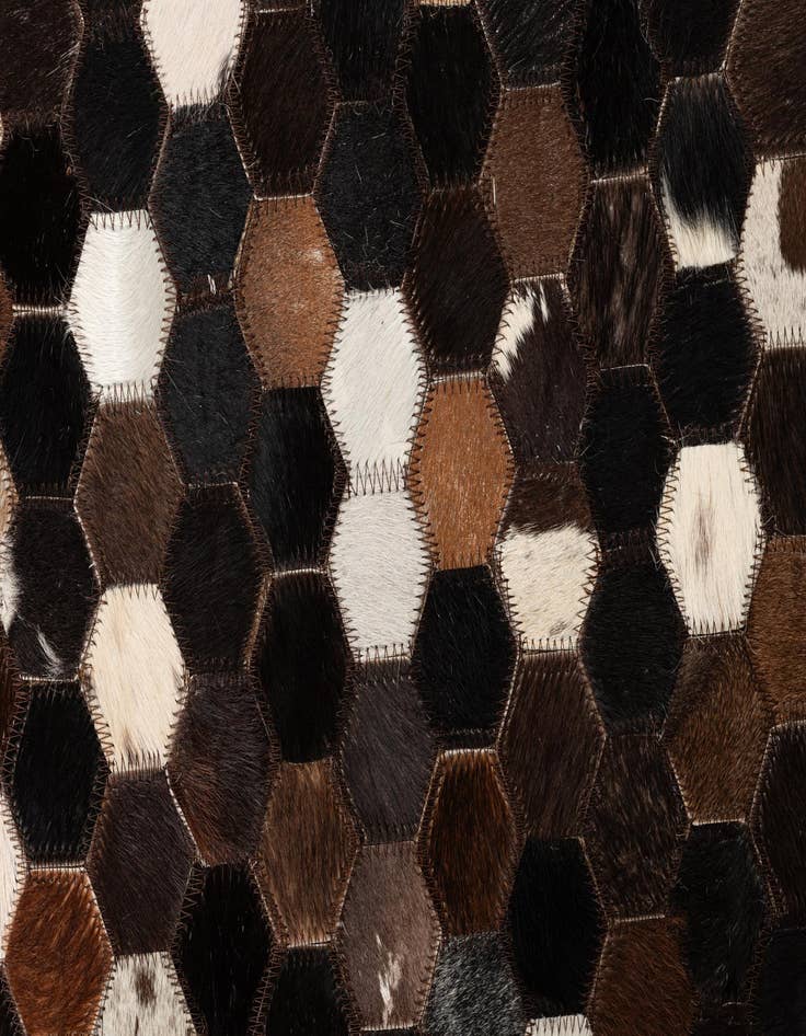Detail image of 5' x 7' 10 Cowhide Leather Rug
