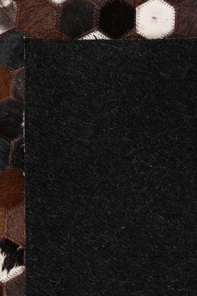 5' 1 x 8' Cowhide Leather Rug