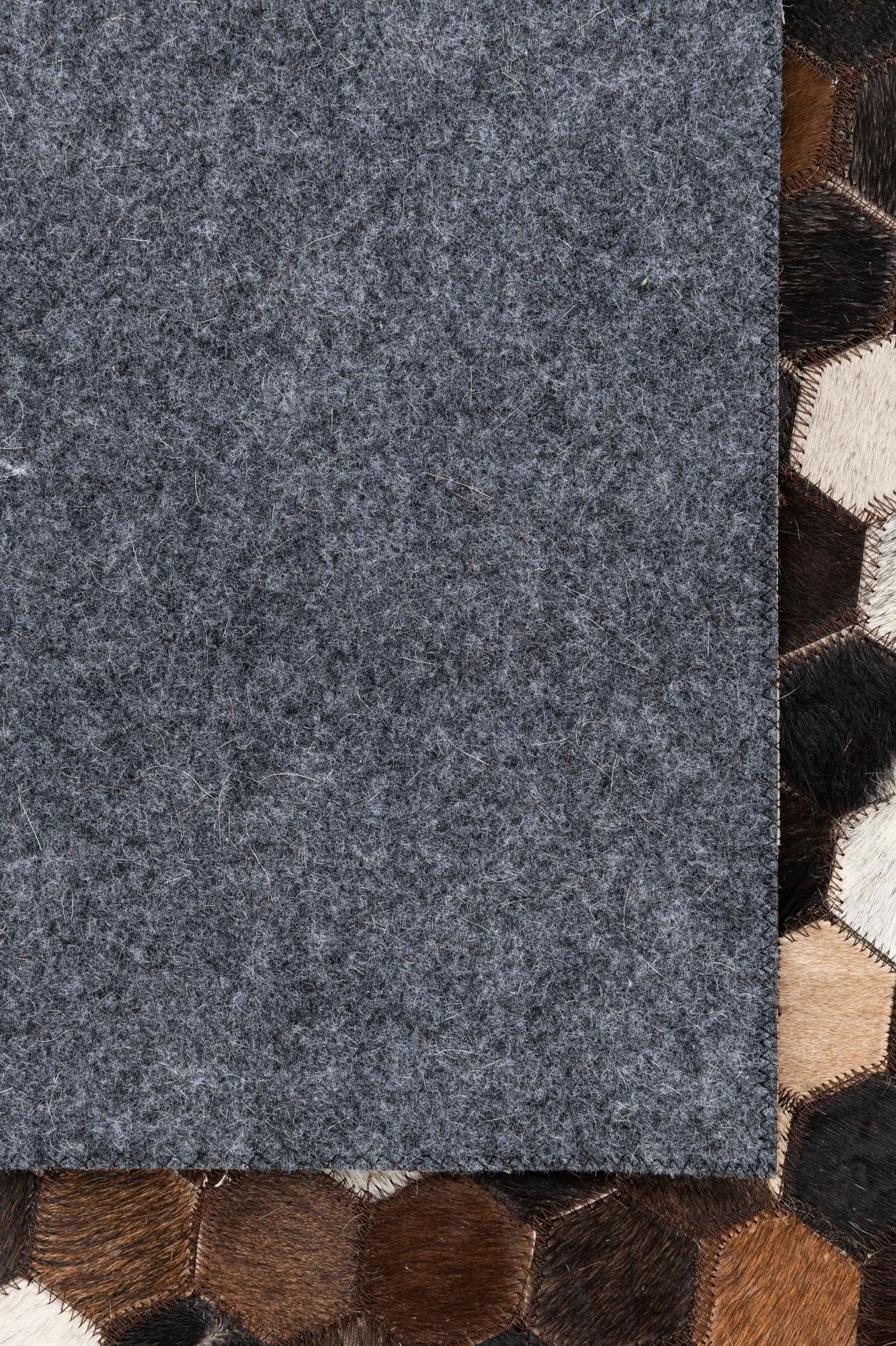 5' x 8' Cowhide Leather Rug