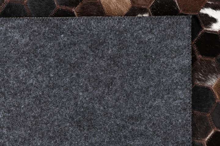 5' 1 x 8' Cowhide Leather Rug