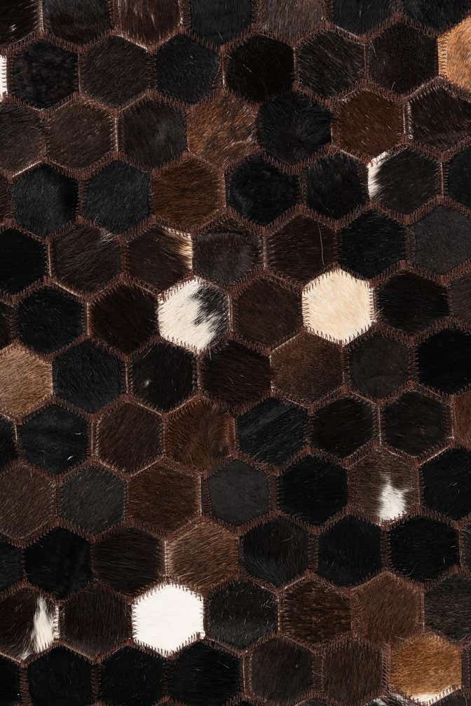 5' 1 x 8' Cowhide Leather Rug